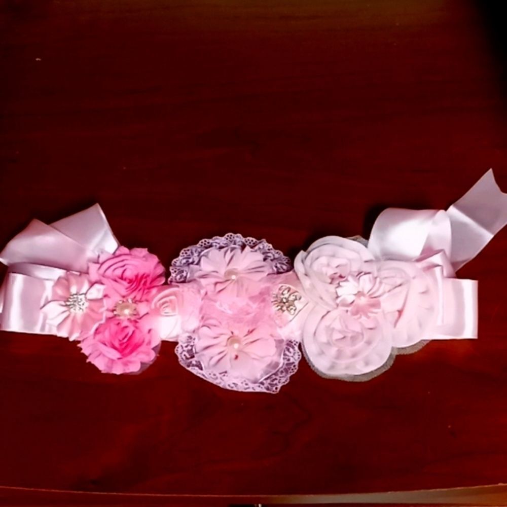 Maternity sash belt in pink floral with pearl detail and lace